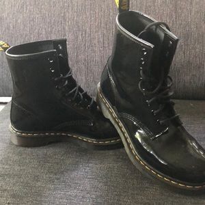 New Doc Martins patent leather combat boots size 7